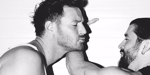 PIZZERA & JAUS \u2022 Residenzplatz Salzburg