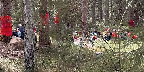 Mend In Public - Laga kl\u00e4der publikt