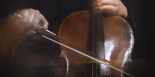 Jonathan Algot Swensen - soloprogram for cello i Koncertkapellet