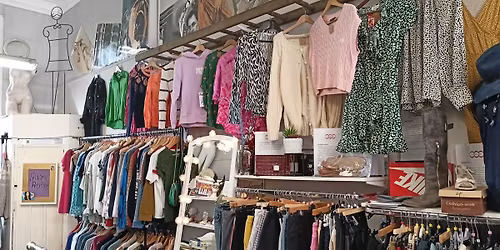 Thrift Shop Massive \u00a35, \u00a33, \u00a31 Winter Sale!!!
