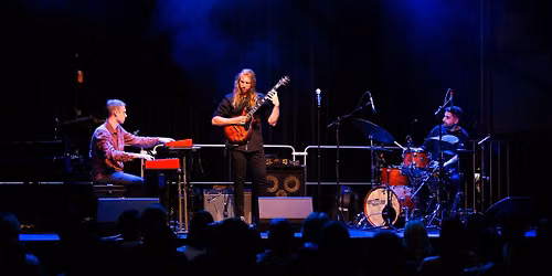 Josh Meader trio
