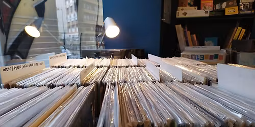 Vente de vinyles chez Hubert