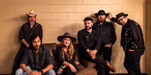 Lyn Avenue (Live Music) 