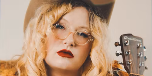 Momma Molasses LIVE! at Squabble State | w\/ Trucky Cheese food truck