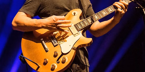Phillip Phillips with Biscoe