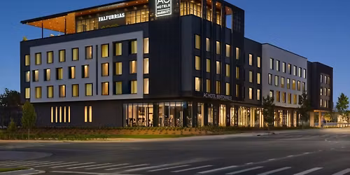 teeter @ Falfurrias Rooftop Lounge (AC Hotel)