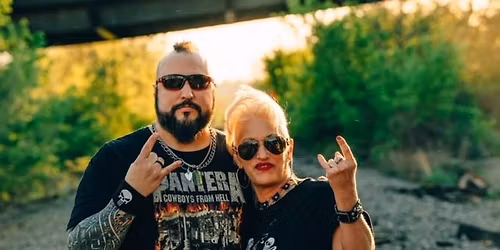 The Alley (Pottstown, PA) Shark Acoustic Duo