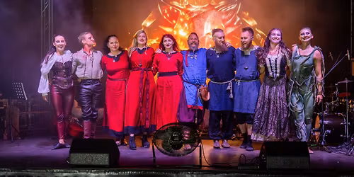 Noc Kupa\u0142y z Zespo\u0142em Percival