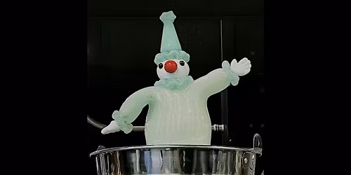 How to Sculpt Glass like a Cowgirl with Lucky Kernan