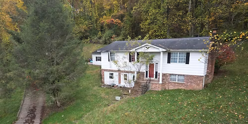 3 Bedroom Home on 2 Acres in Charleston