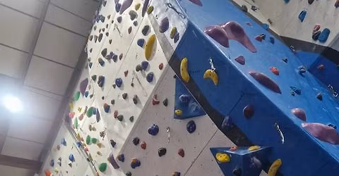 Pinnacle Climbing January 2026