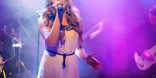 Adventskonsert med Eiker Janitsjar og Vilde Elen