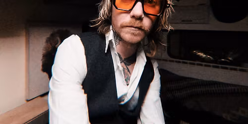 Andrew Sheppard at Fat Cat Las Vegas