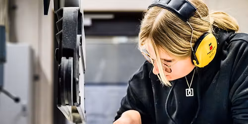 Strimman - Kunskap och bildning \u2013 finns det utrymme f\u00f6r b\u00e5da i yrkesutbildning?