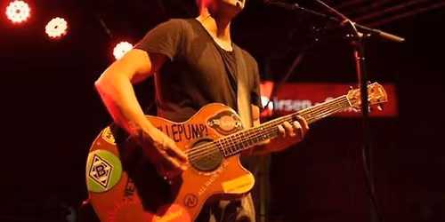 Akustik-Konzert mit in mit dem Singer-Songwriter Albert Nicodemus