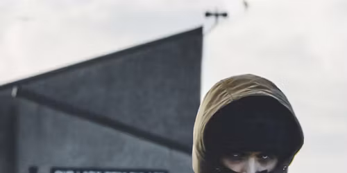 Y\u00f6v\u00e4en Musiikkiklubi: Meryl Streek (IRL) & Nykypost