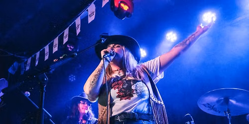 Rhiannon Paige - Live at the Belvoir Castle