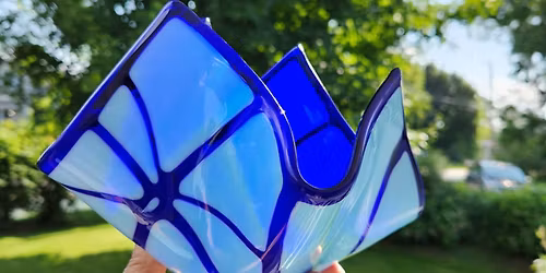 Fused Glass: Crackle Dish