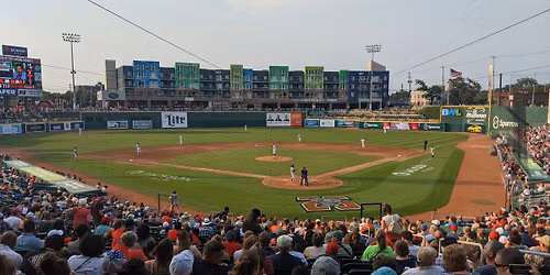 Lansing Lugnuts Vs. Cedar Rapids Kernels 