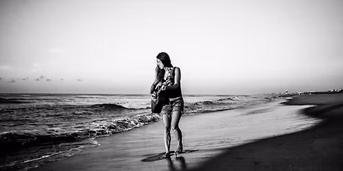 Jess Novak at Lakeview Lanes