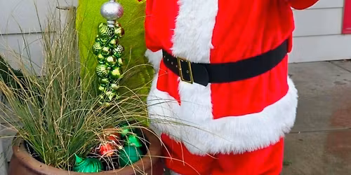 Pictures with Santa!