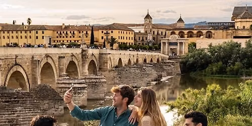 Excursi\u00f3n de un d\u00eda desde M\u00e1laga a C\u00f3rdoba con mejora de la Mezquita-Catedral \u2013 Tour Premium en Grupo Peque\u00f1o