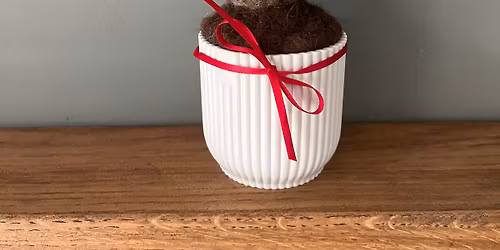 Needle Felting: Mini Potted Christmas Tree