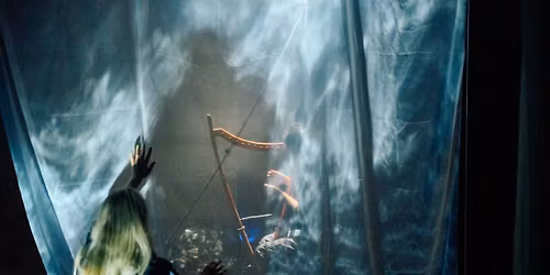 Jeg vil hjem til menneskene - musikkteater av Susanna Wallumr\u00f8d, Helga Guren & Stina Stjern