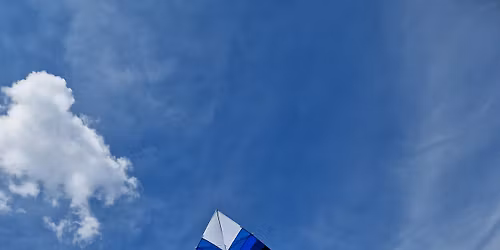 Kent Kite Flyers Weekend - Come and watch the kites soar !
