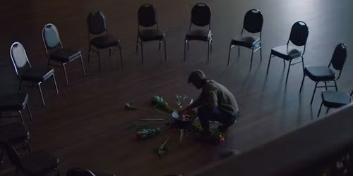 Leading From the Well: A 10-Week Interpersonal Group for Those Ushering Change