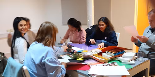 Create a Vision-Board with Manifesting Magic