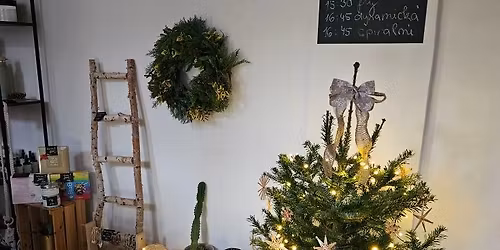 Benefi\u010dn\u00ed v\u00e1no\u010dn\u00ed ve\u010d\u00edrek v j\u00f3ga studiu