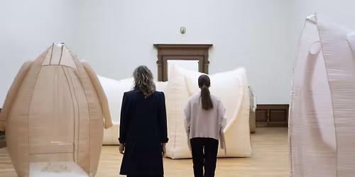 Uveden\u00ed monografie a komentovan\u00e1 prohl\u00eddka s Kate\u0159inou Vincourovou a Denisou Kujelovou | Skin Care