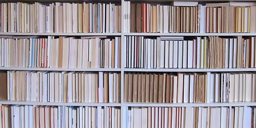 \u00d6vers\u00e4ttningskritik f\u00f6r litteraturkritiker