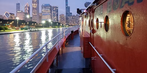 Chicago Fireworks Aboard Legendary Chicago Fire Boats!