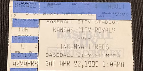 Cincinnati Reds at Kansas City Royals at Kauffman Stadium