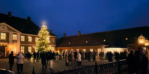 Eventyrlig 1. s\u00f8ndag i advent p\u00e5 Hindsgavl Slot \u2728