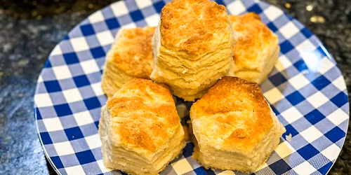 Last Minute Market for Thanksgiving Treats and Eats