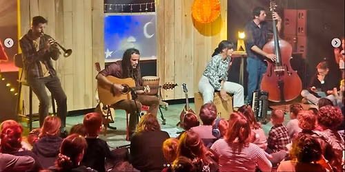 Clan des M\u00f4mes : Pom de Pin