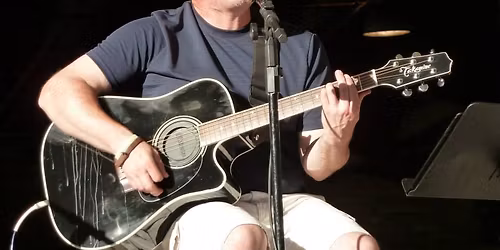 Pat Pedersen @ Manny's Backyard 