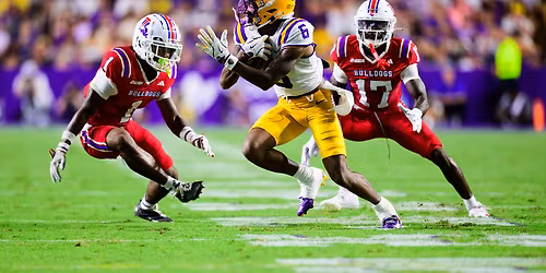 Parking Louisiana Tech Bulldogs at LSU Tigers Baseball