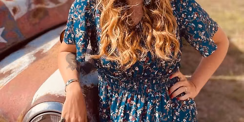 ALMA RUSS on Shug\u2019s Stage