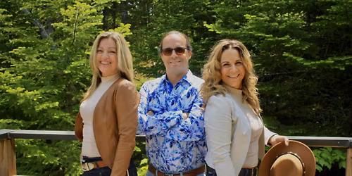 Jessy, Geneviève & Josiane Guillemette