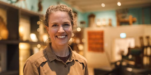 Kunsttorsdag: Frida Rusti, norskdomsr\u00f8rsla og bunadane