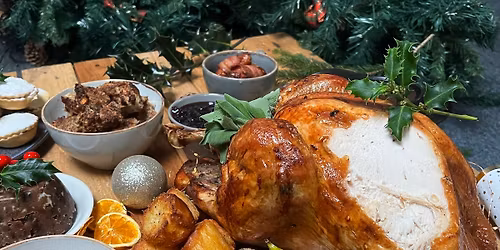 2025 CHRISTMAS CANDLELIGHT CARVERY