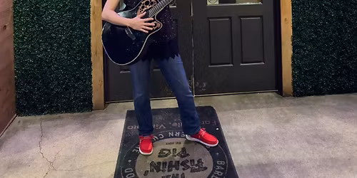 Starfire Live! at The Fishin\u2019 Pig Farmville