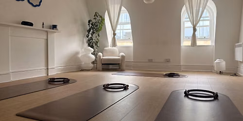 \u2728Unwind Post-Work Mat Pilates\u2728