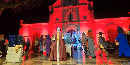 Le spectacle de la CR\u00c8CHE VIVANTE \u00e0 Ch\u00e2telaillon-Plage \ud83c\udf1f\ud83c\udf20\ud83c\udfad