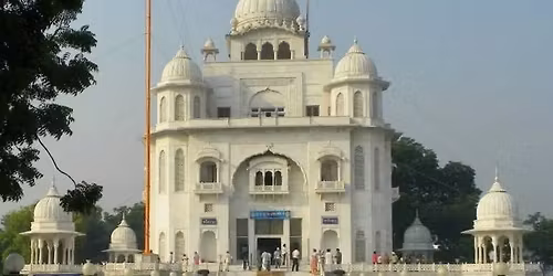 Echoes of Punjabiyat : A walk through Rakab Ganj Sahib Gurudwara & Sikh Heritage