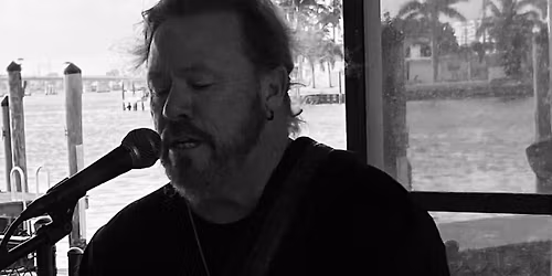 Jay Brown at Crabby Bills